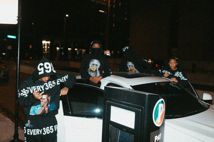 NEVER ENDING (HOODIE)